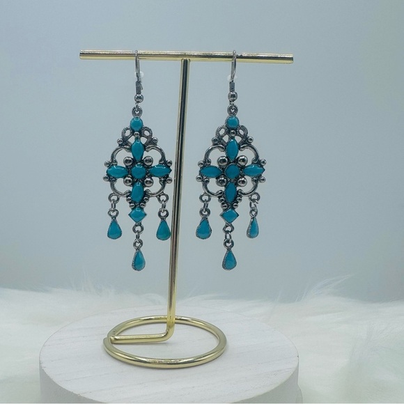 Chandelier Long Fashion Statement Turquoise Earrings - Picture 3 of 3